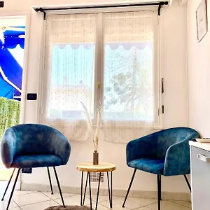 Studio Proche Climatisé Wifi Appartamento