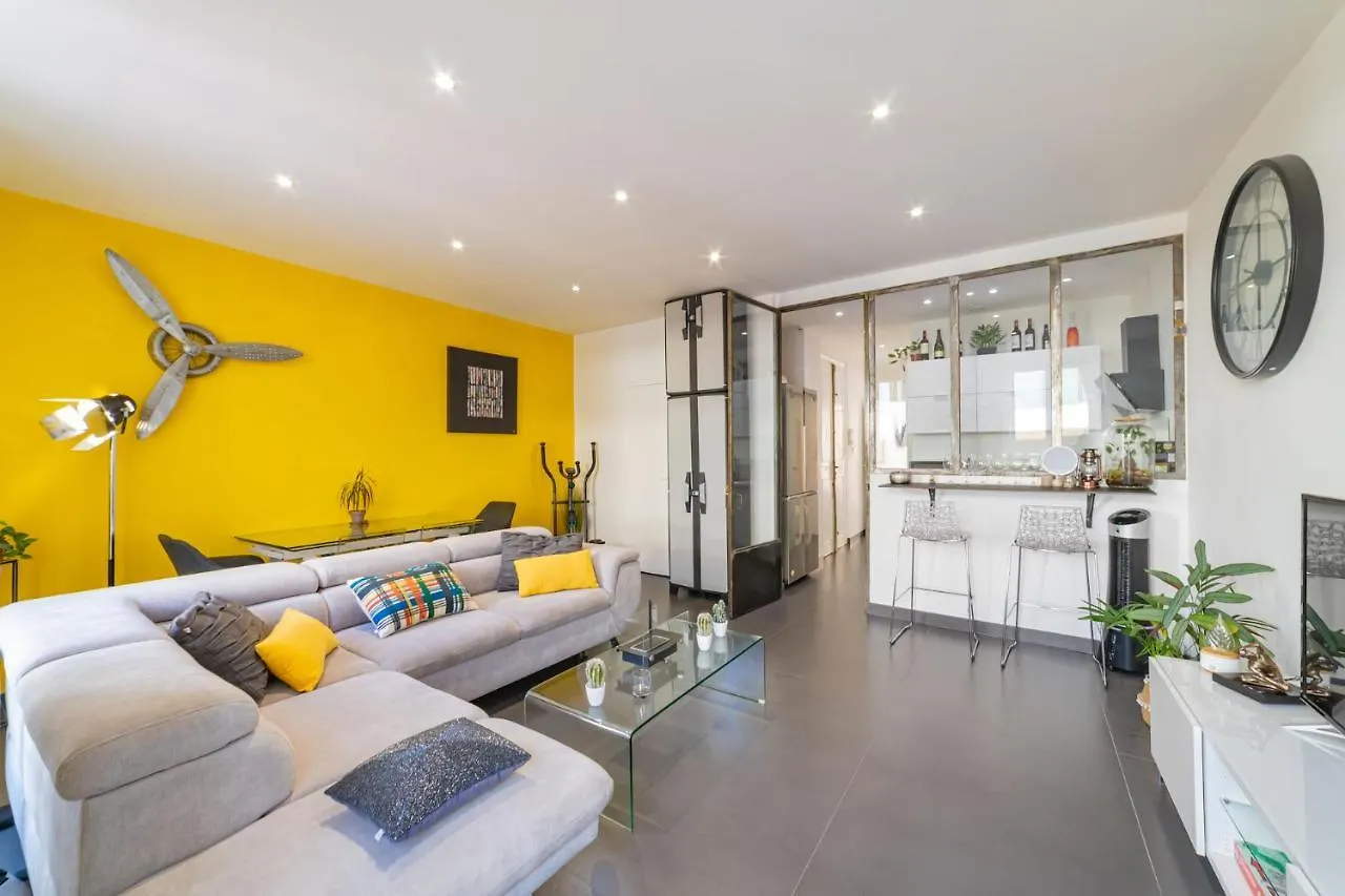 Super Appartement Au Coeur De Nice! Bonnes Vacances Francia